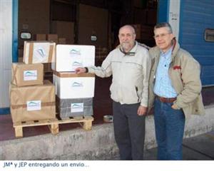 Detalle de la entrega de los 6 bultos en la AECID (MADRID) conteniendo el M. Sanitario.